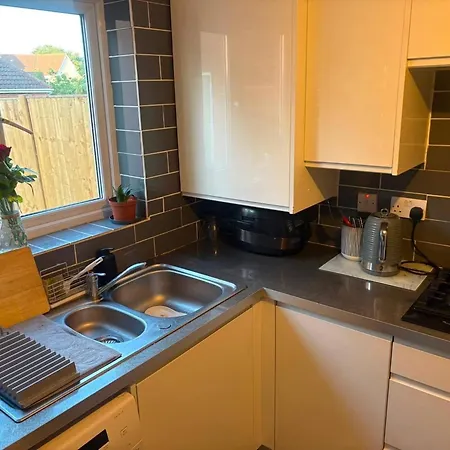 Perfect Base For Leeds, York Selby *