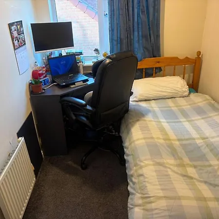 Perfect Base For Leeds, York Selby *