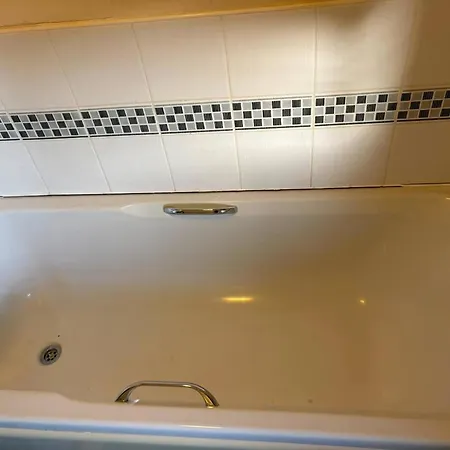 Holiday home Perfect Base For Leeds, York Selby Leeds (West Yorkshire)