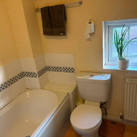 Perfect Base For Leeds, York Selby Holiday home